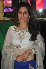 Isha Talwar at Raja Cheyyi Vesthe Movie Audio Launch